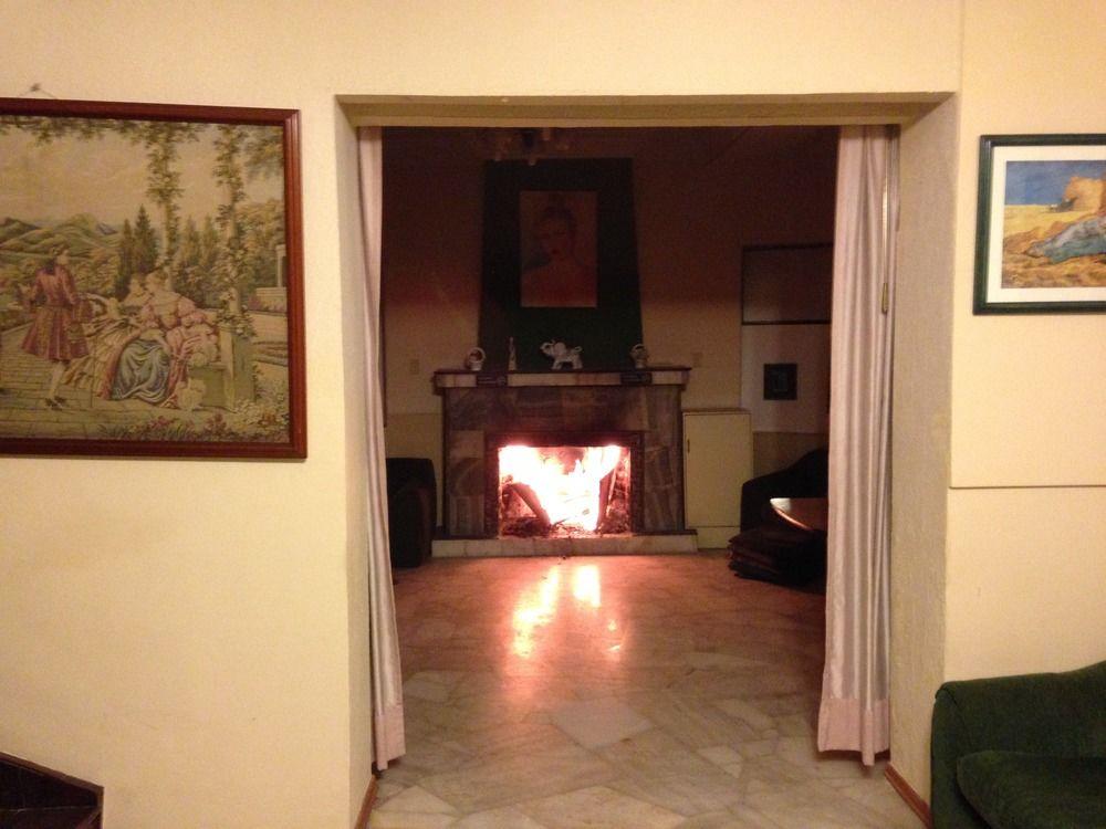 Alston Inn Hotel كويتو المظهر الخارجي الصورة
