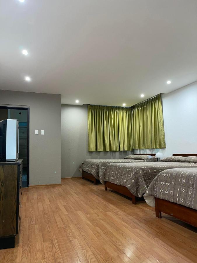 Alston Inn Hotel كويتو المظهر الخارجي الصورة