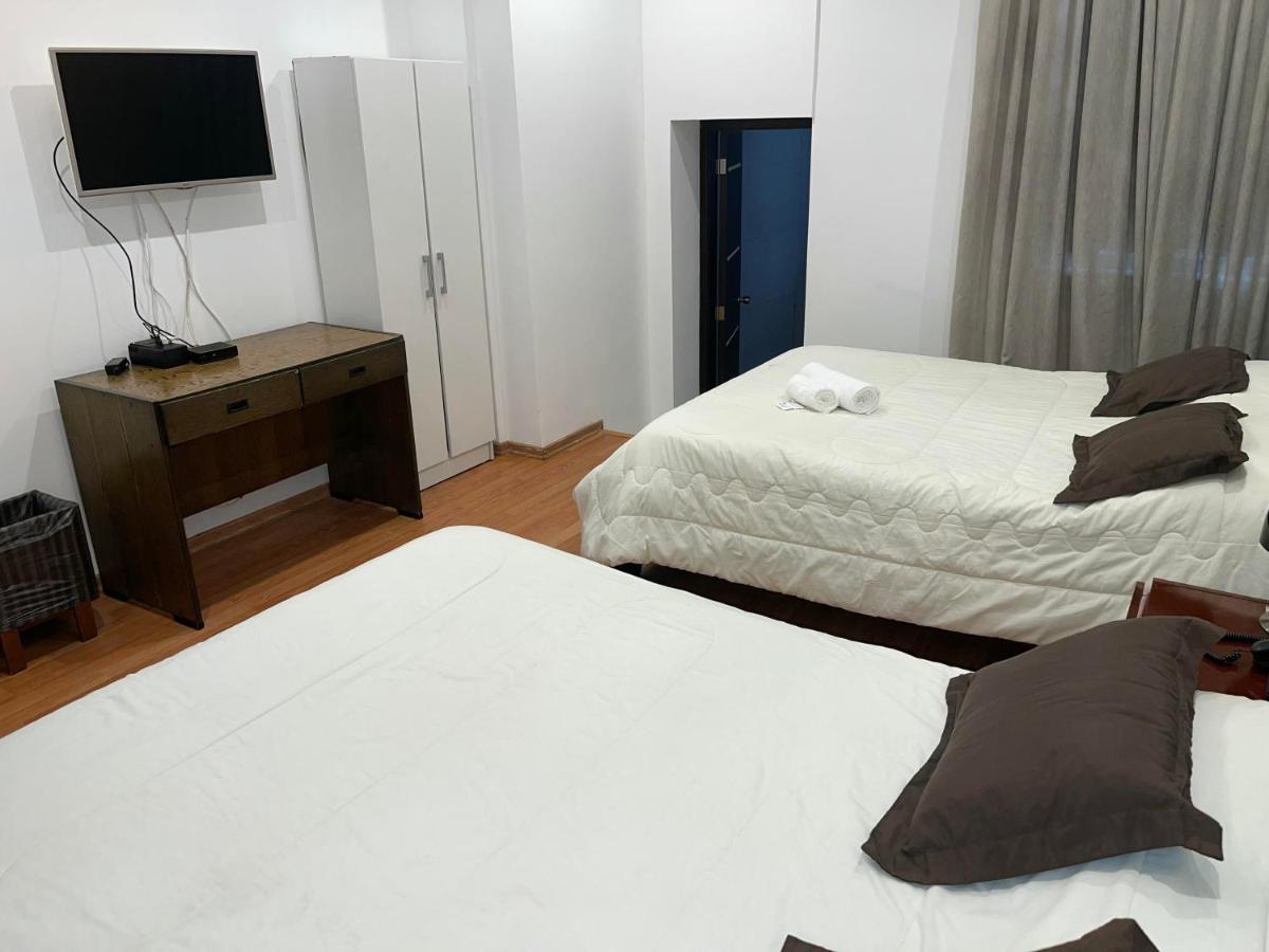 Alston Inn Hotel كويتو المظهر الخارجي الصورة