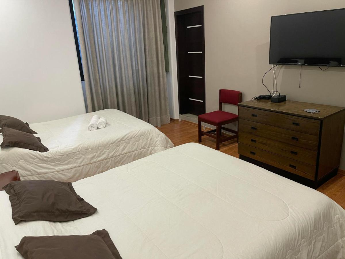 Alston Inn Hotel كويتو المظهر الخارجي الصورة