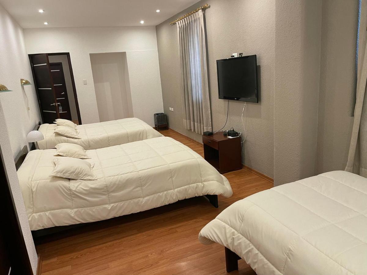 Alston Inn Hotel كويتو المظهر الخارجي الصورة